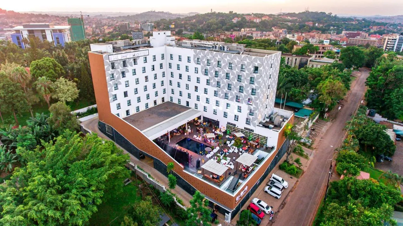Onomo Hotel 캄팔라