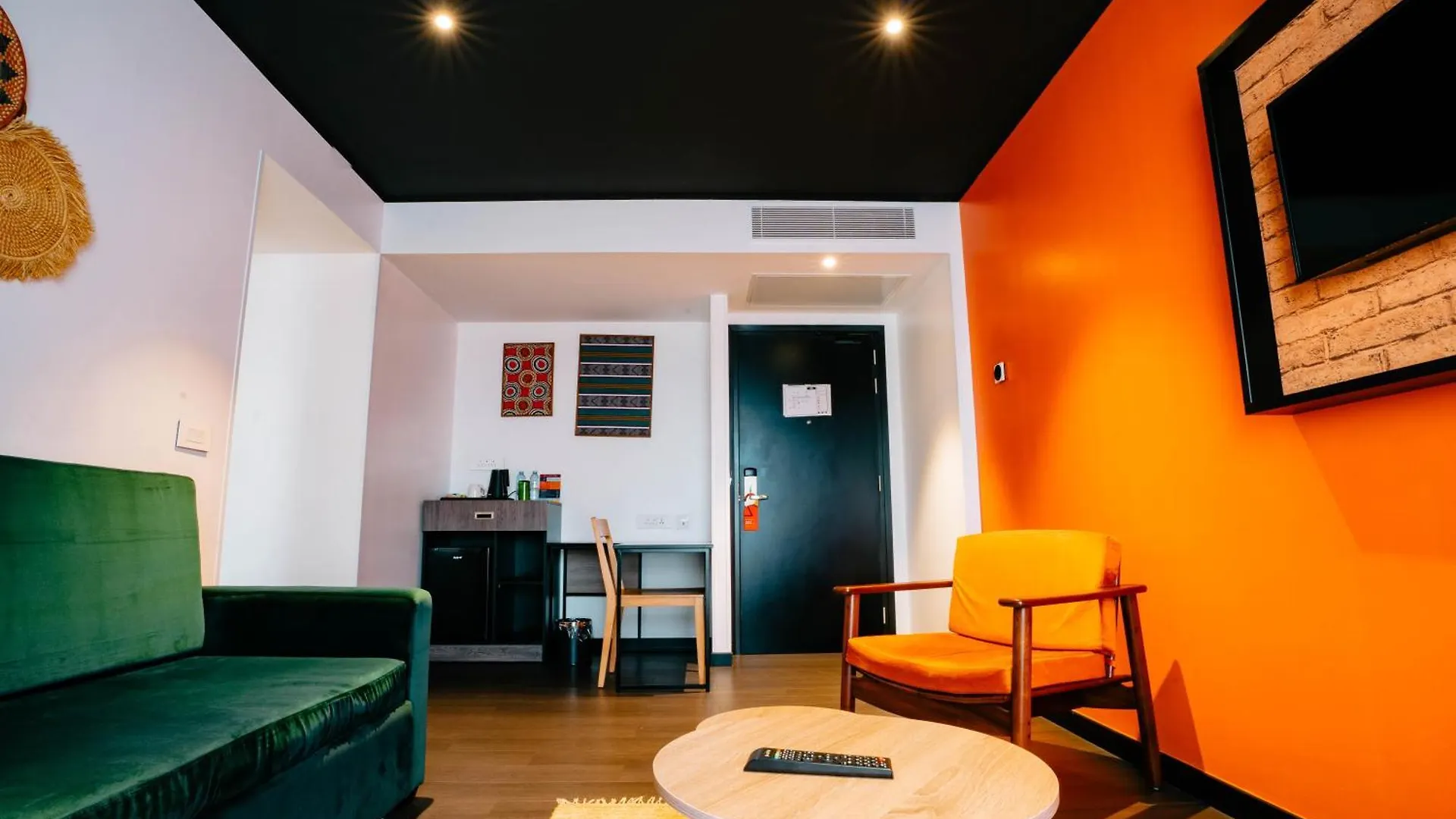 Onomo Hotel 캄팔라